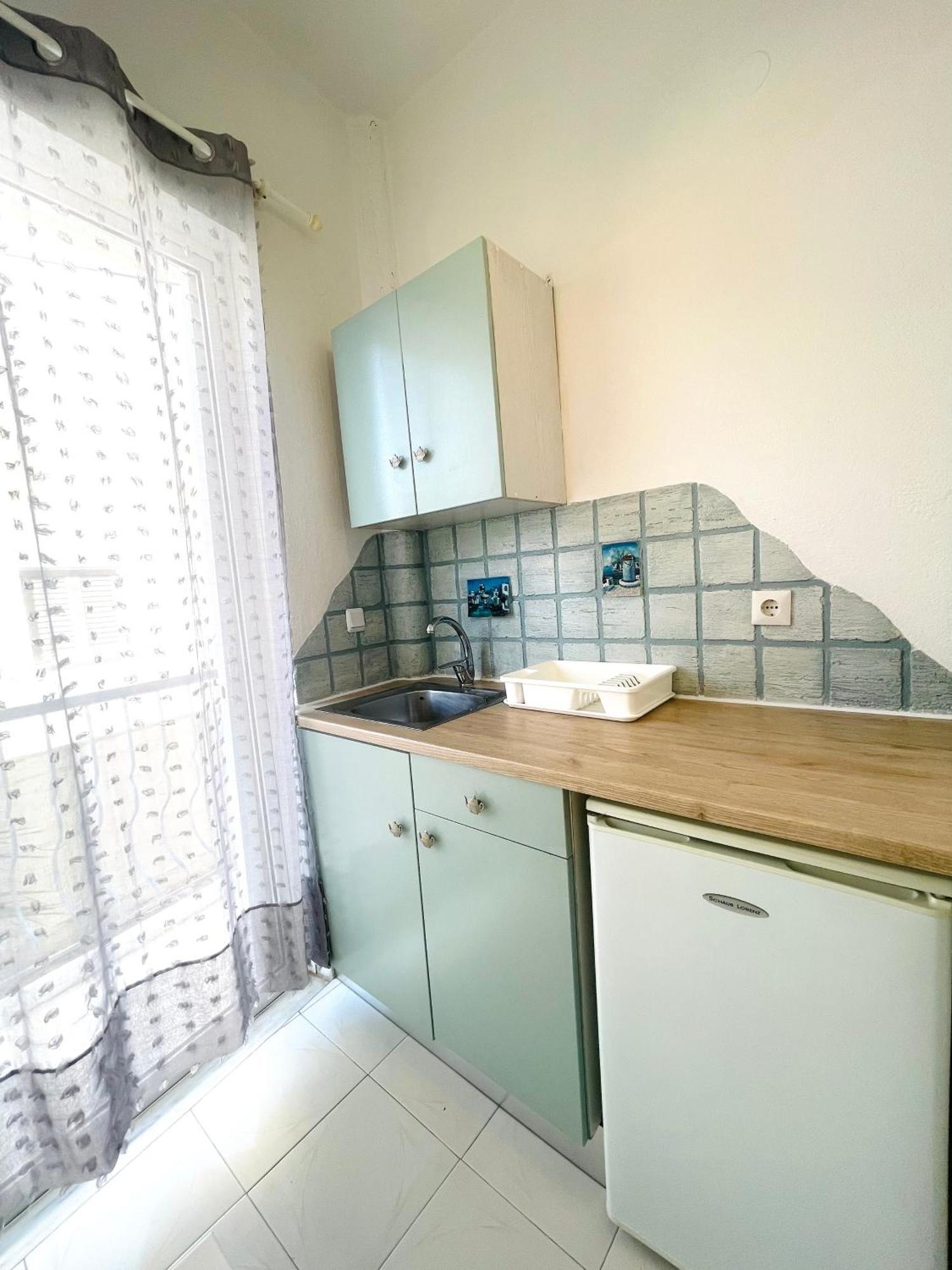 Aparthotel Alexandros Poros Town Zewnętrze zdjęcie
